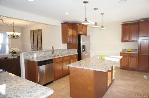 10601 Ramshorn Rd, Midlothian, VA 23113 photo 3