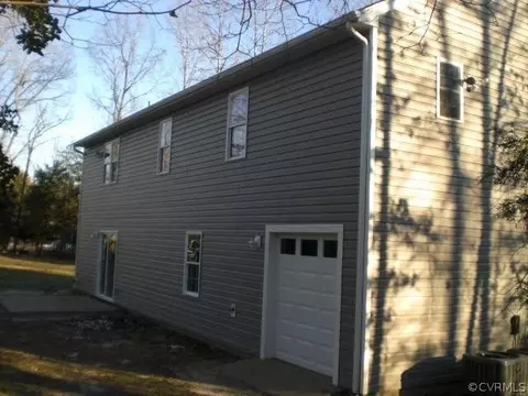 327 Dylan Dr, Aylett, VA 23009 photo 2