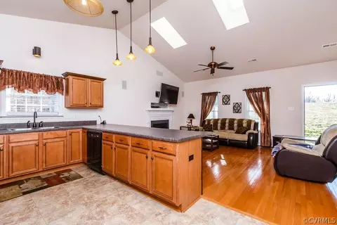 358 Nottoway Ln, King William, VA 23086 photo 13