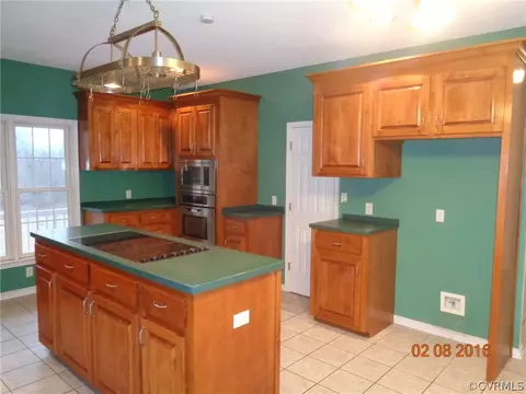 20172 Horseshoe Rd, Carson, VA 23830 photo 5