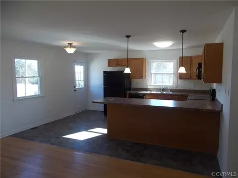 220 Smithfield Rd, Louisa, VA 23093 photo 4