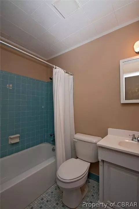 6984 Short Ln, Gloucester, VA 23061 photo 15
