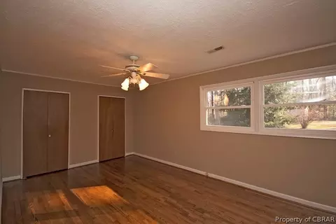 6984 Short Ln, Gloucester, VA 23061 photo 11