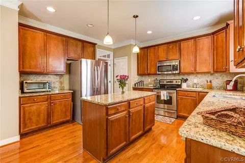 14649 Windjammer Dr, Midlothian, VA 23112 photo 2