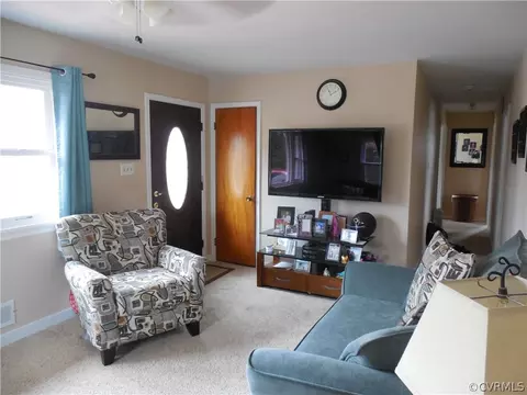4021 Larkin Ln, Midlothian, VA 23112 photo 6