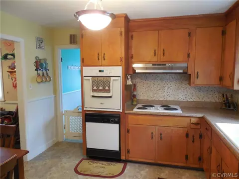 4021 Larkin Ln, Midlothian, VA 23112 photo 9