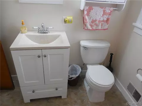 4021 Larkin Ln, Midlothian, VA 23112 photo 8