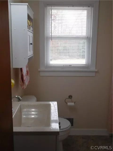4021 Larkin Ln, Midlothian, VA 23112 photo 7