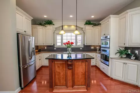 15718 Draycot Dr, Midlothian, VA 23112 photo 13