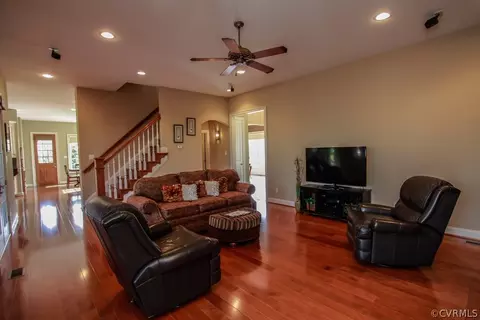 15718 Draycot Dr, Midlothian, VA 23112 photo 12