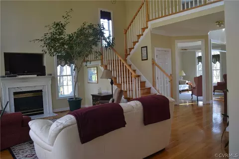 5700 Maple Brook Dr, Midlothian, VA 23112 photo 7