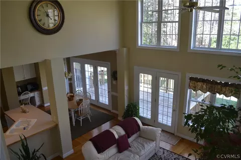 5700 Maple Brook Dr, Midlothian, VA 23112 photo 4