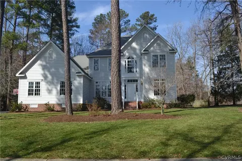 5700 Maple Brook Dr, Midlothian, VA 23112 photo 2