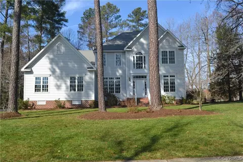 5700 Maple Brook Dr, Midlothian, VA 23112 photo 1