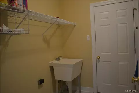 5700 Maple Brook Dr, Midlothian, VA 23112 photo 22