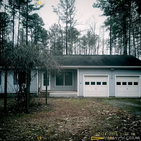 10223 Bumpy Rd, Gloucester, VA 23061 photo 1