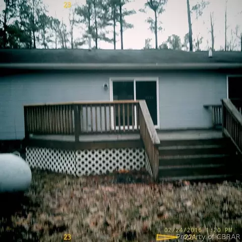 10223 Bumpy Rd, Gloucester, VA 23061 photo 4