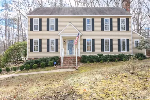 13201 Queensgate Rd, Midlothian, VA 23114 photo 1
