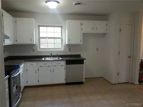 7201 E River Rd, King William, VA 23086 photo 5
