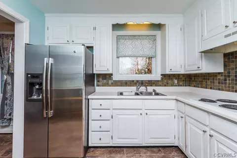 8604 Freestone Ave, Henrico, VA 23229 photo 8