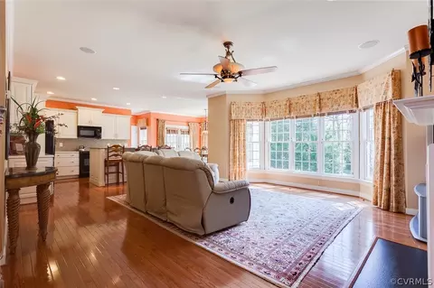 1100 Kingham Dr, Midlothian, VA 23114 photo 12