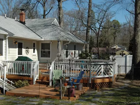 8302 Dade Rd, Richmond, VA 23230 photo 9
