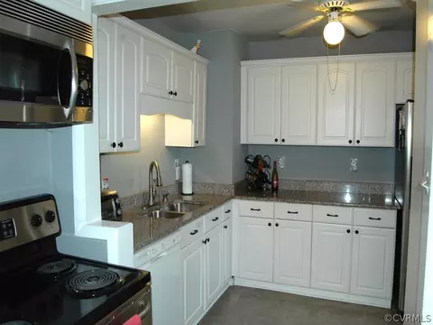 8302 Dade Rd, Richmond, VA 23230 photo 15