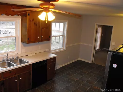 7324 Nelson Dr, Gloucester, VA 23061 photo 3