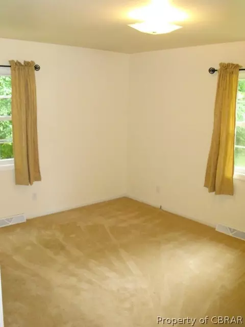 7324 Nelson Dr, Gloucester, VA 23061 photo 17