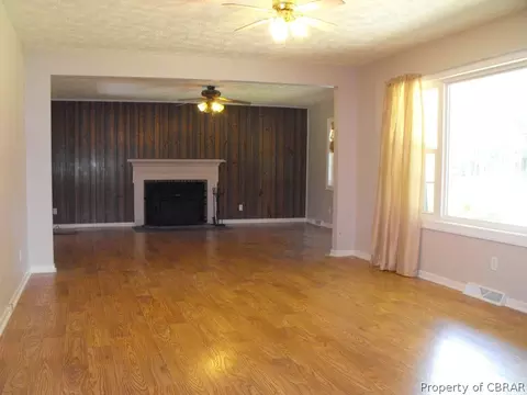 7324 Nelson Dr, Gloucester, VA 23061 photo 8