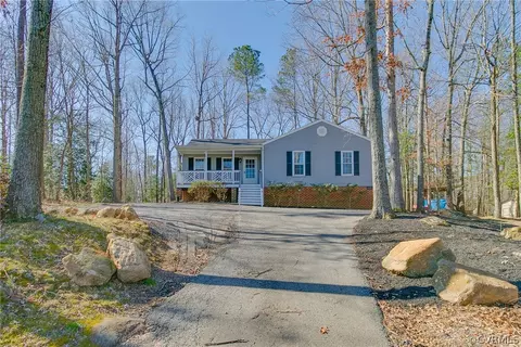 2906 Speeks Dr, Midlothian, VA 23112 photo 3