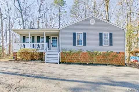 2906 Speeks Dr, Midlothian, VA 23112 photo 2