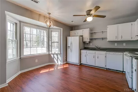 2906 Speeks Dr, Midlothian, VA 23112 photo 11