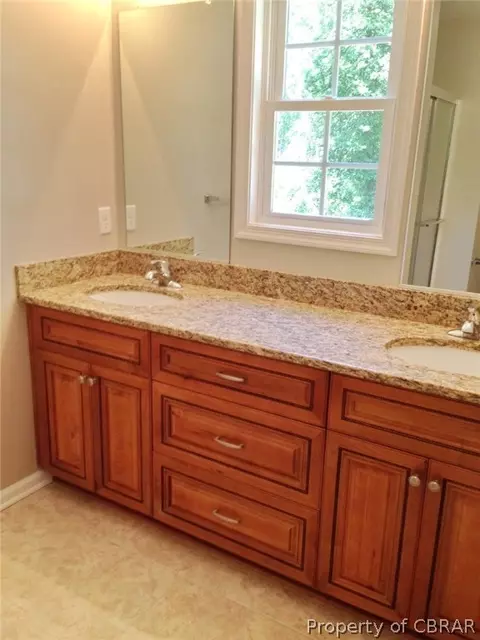 67 River Road Cir, Saluda, VA 23149 photo 11