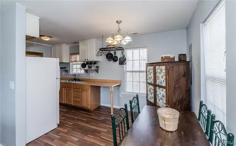 16311 Cooks Mill Rd, New Kent, VA 23124 photo 6