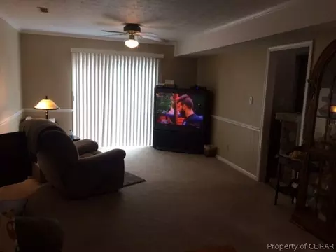 10 Poulas Ct, Hampton, VA 23669 photo 8