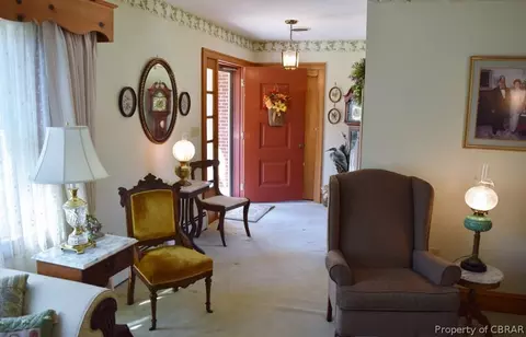 4288 Cedar Bush Rd, Hayes, VA 23072 photo 6