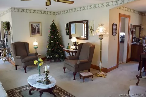 4288 Cedar Bush Rd, Hayes, VA 23072 photo 11
