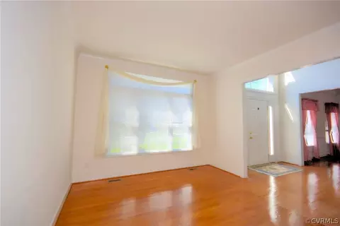 13612 Riverton Dr, Midlothian, VA 23113 photo 4