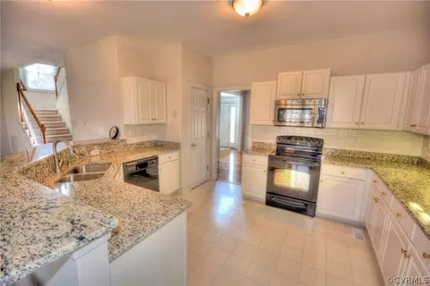 13612 Riverton Dr, Midlothian, VA 23113 photo 7