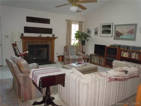 5347 Merganser Cir, Gloucester, VA 23061 photo 8
