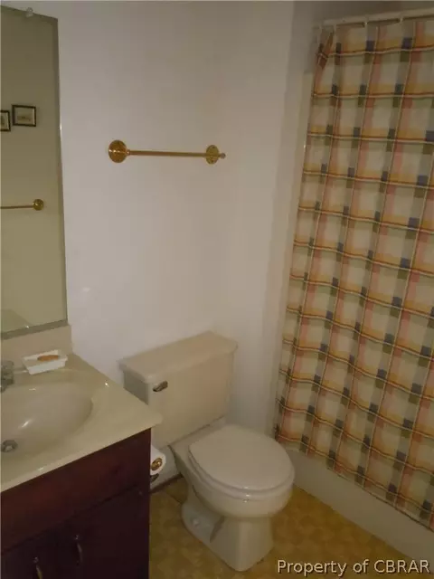5347 Merganser Cir, Gloucester, VA 23061 photo 15