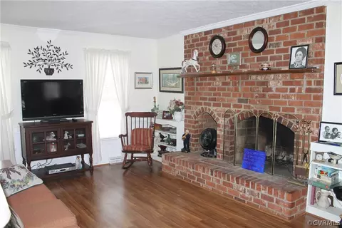 13809 Barnes Spring Rd, Midlothian, VA 23112 photo 6