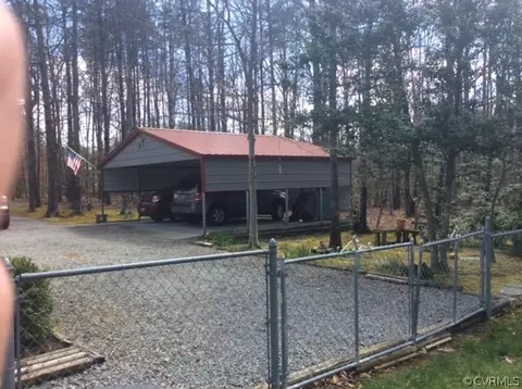 1637 Buckner Rd, Bumpass, VA 23024 photo 7