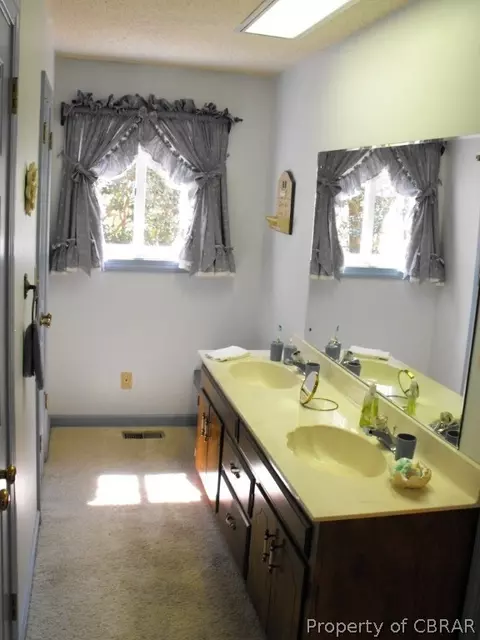 4706 Chestnut Fork Rd, Gloucester, VA 23061 photo 28