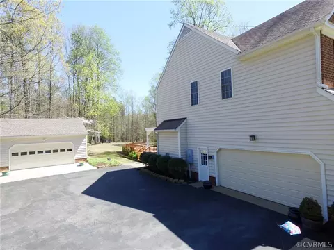 12282 Eagles Point Ln, Ashland, VA 23005 photo 37