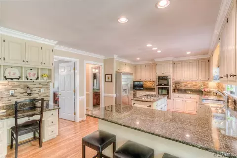 2600 Radnor Pl, Midlothian, VA 23113 photo 14