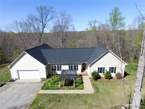 2172 Mandeville Trl, Mechanicsville, VA 23111 photo 1