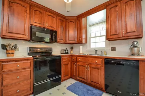 14010 Chepstow Rd, Midlothian, VA 23113 photo 13