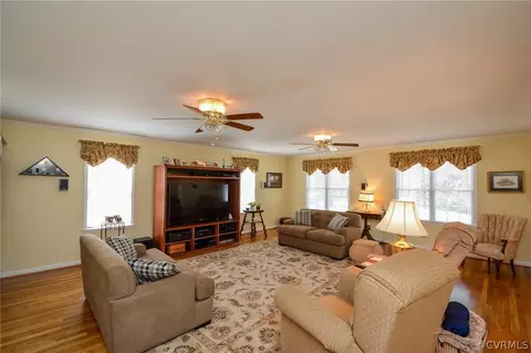14010 Chepstow Rd, Midlothian, VA 23113 photo 18